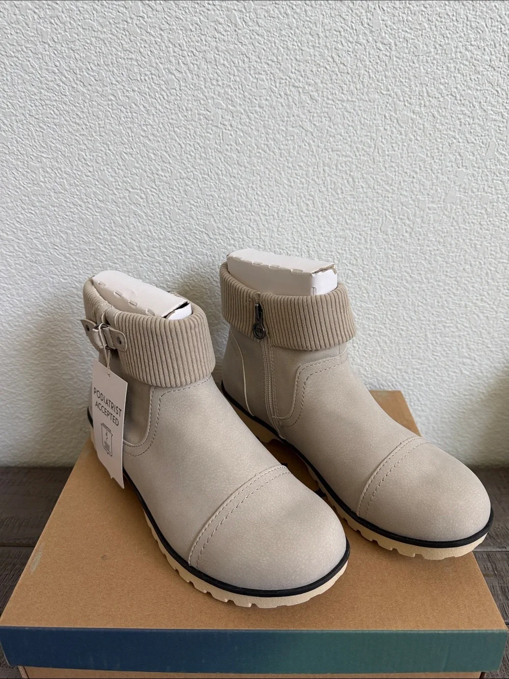 JBU stylish ankle